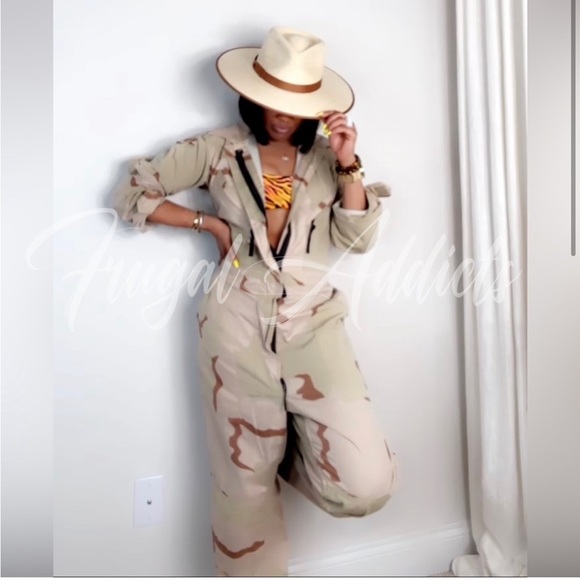 RARE VINTAGE UNISEX Official Military Special Unit Desert Camouflage Coveralls S - Picture 5 of 12